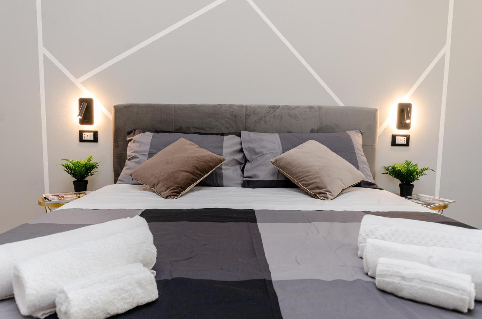 Vivimihome - Vivi I Navigli Elegante E Centrale มิลาน ภายนอก รูปภาพ